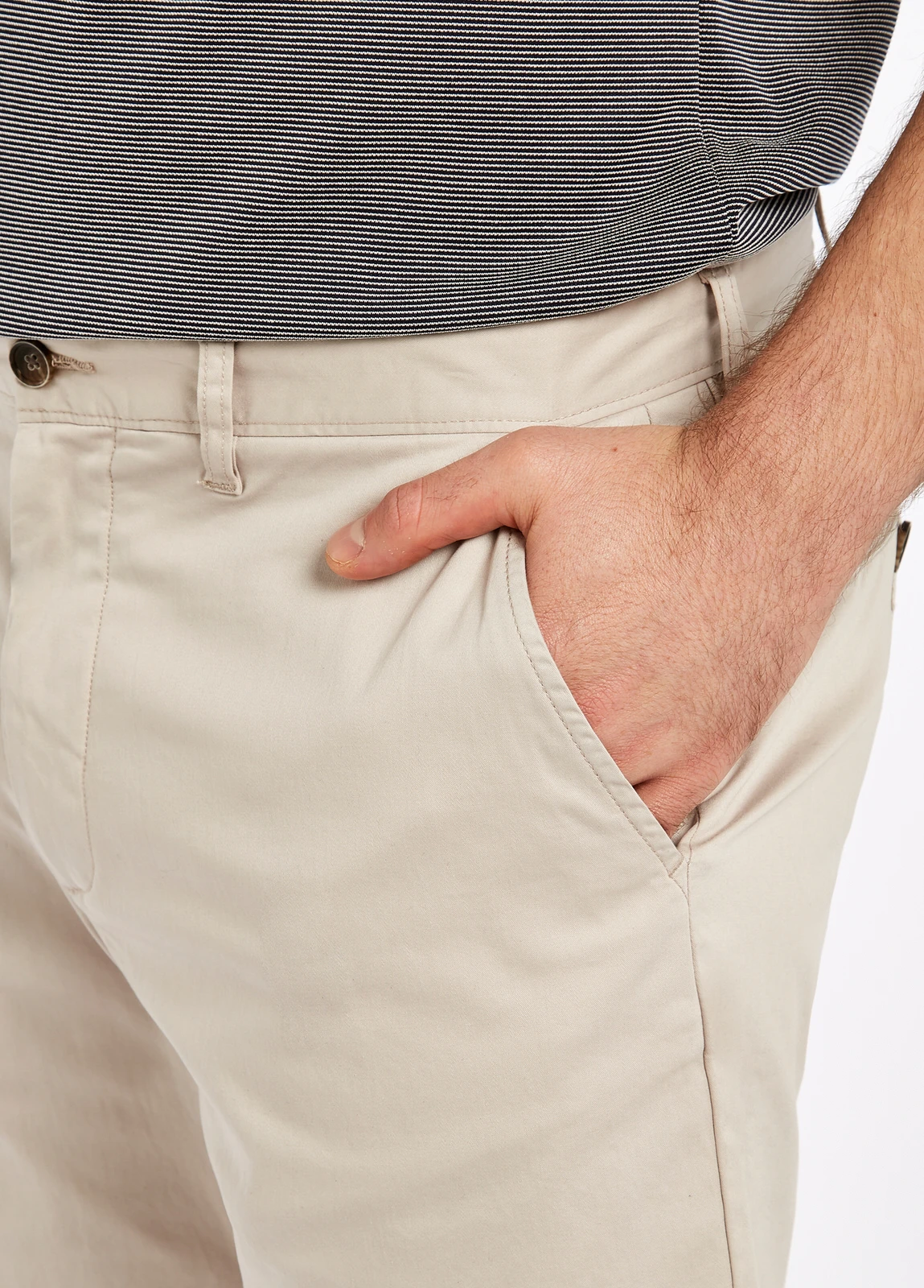 Dubarry Delphi Shorts - Oyster 6 Dubarry Delphi Shorts - Oyster - Image 4