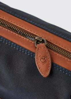 Dubarry Newgrange Wash Bag - Navy -Dubarry Sales 946803 3